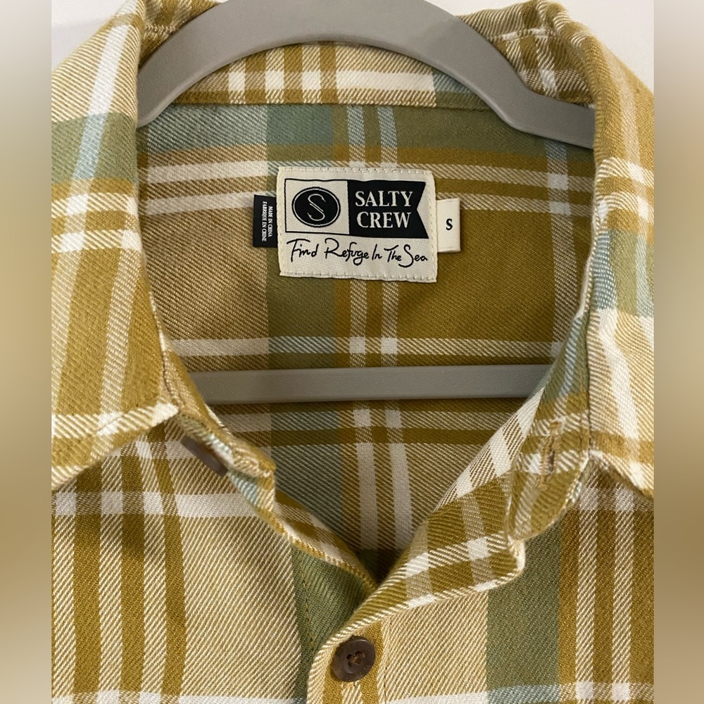 Salty Crew Button Down - image 4